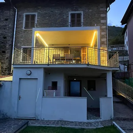 Ca Bianca Como